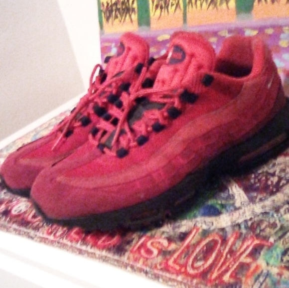 95s red